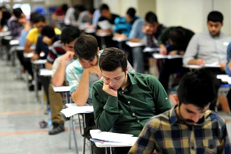 آیا دفترچه آزمون شامل اطلاعاتی درباره مراحل مصاحبه نیز می‌شود؟